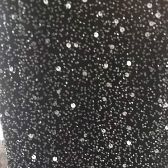 Evening dress - Picture 3 of 6